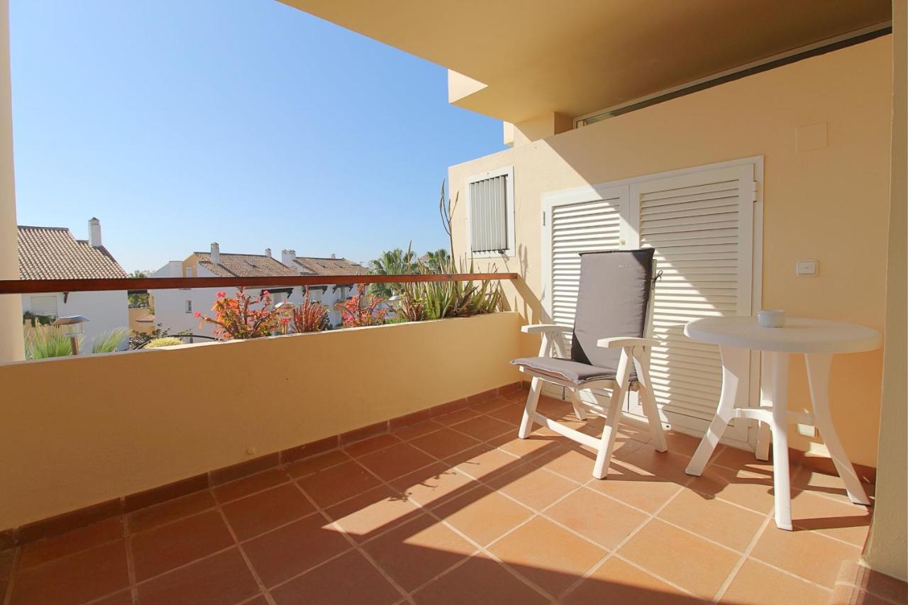 Lovely Bahia Marbella Apartment Exterior photo